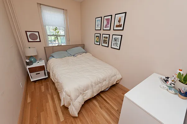 Rented by Compass | media 4