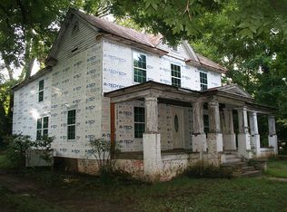 413 North St, Graham, NC 27253