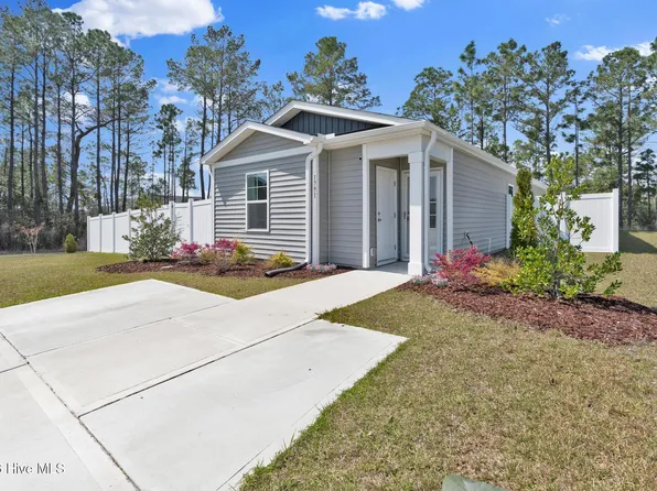 1791 Penelton Court SE, Bolivia, NC 28422