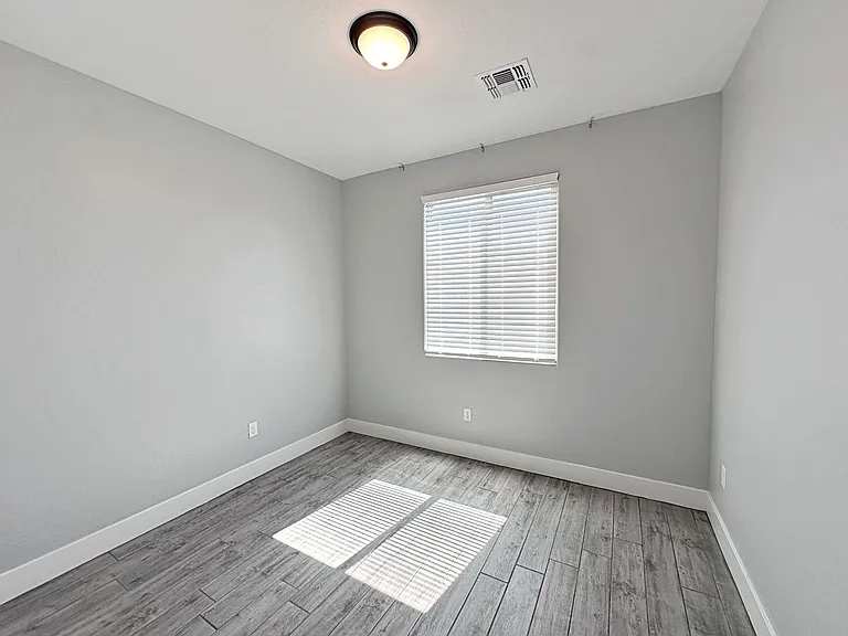 8154 Skye Quarry St — Photo 17