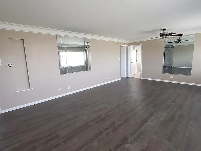 9600 S Komensky Ave — Photo 20