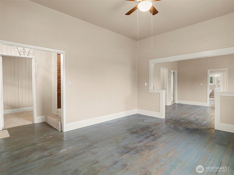 5th image of 801 SW Blvd
