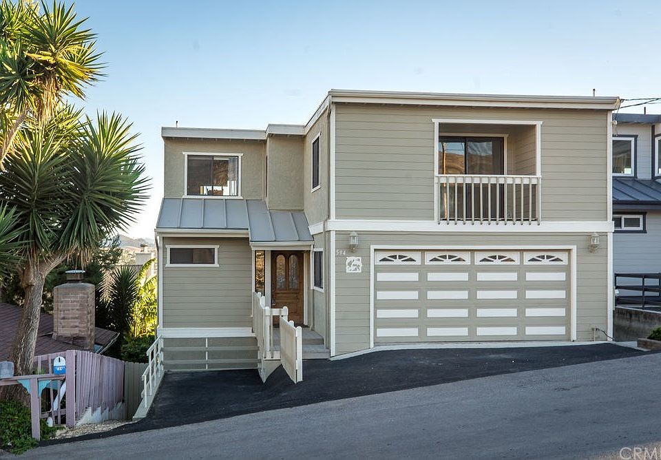 1st image of 594 Blanca St