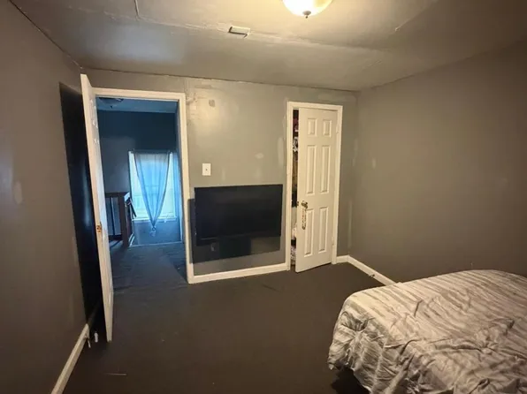 15411 Hazelridge St, Detroit, MI 48205