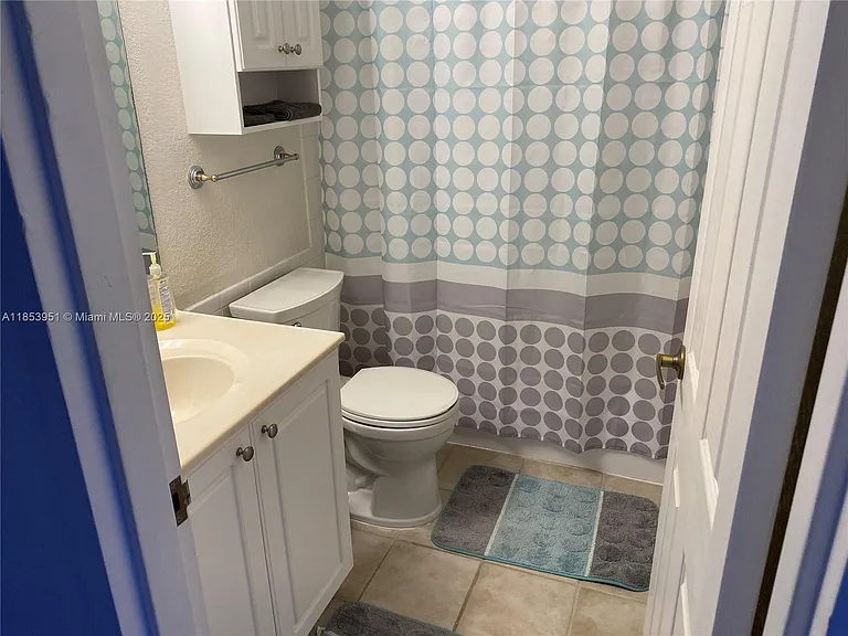 2501 S Ocean Dr #828 — Photo 4
