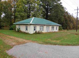 5830 S State Road 59, Clay City, IN 47841