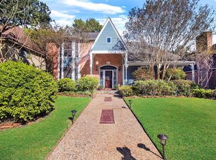 12526 Burgoyne Dr, Houston, TX 77077