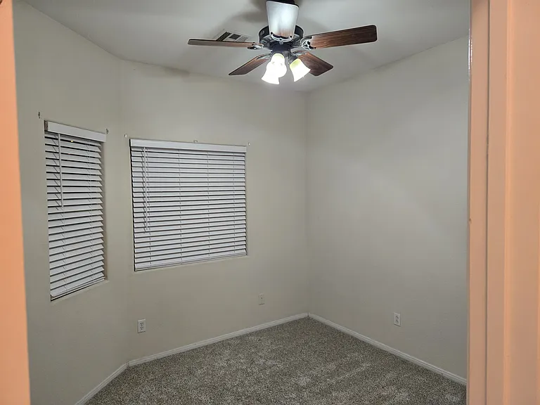 4th bedroom