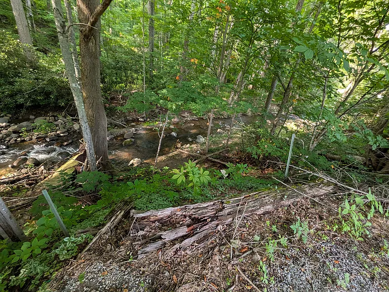 326 Cove Creek Rd — Photo 54