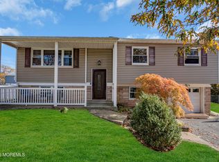 59 11th St, Toms River, NJ 08753
