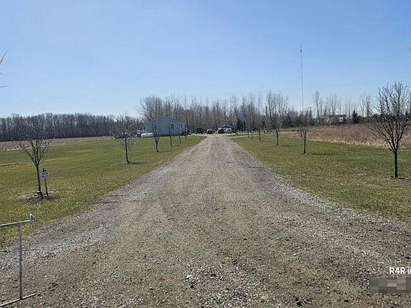 4th image of 6913 W Burt Rd