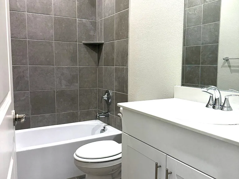 3915 Marble Falls Dr — Photo 20