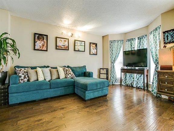 5th image of 7702 Dartmouth Dr