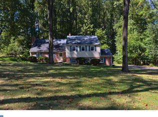 308 Oak Hill Ln, Newtown Square, PA 19073