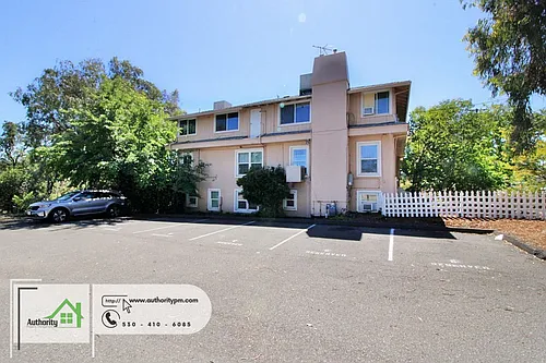 2391 Placer St Photo 1