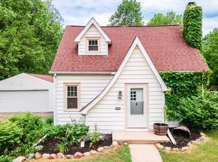 421 E Ash St, Mason, MI 48854