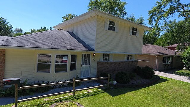 1st image of 311 Waldmann Dr