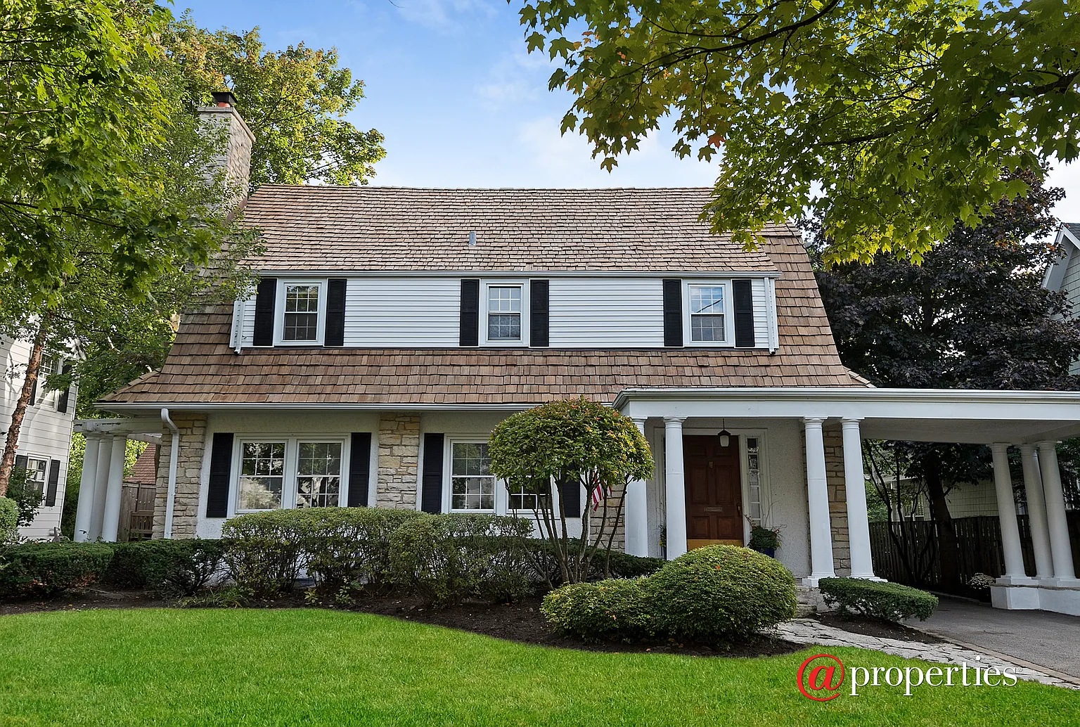668 Elder Ln photo 1