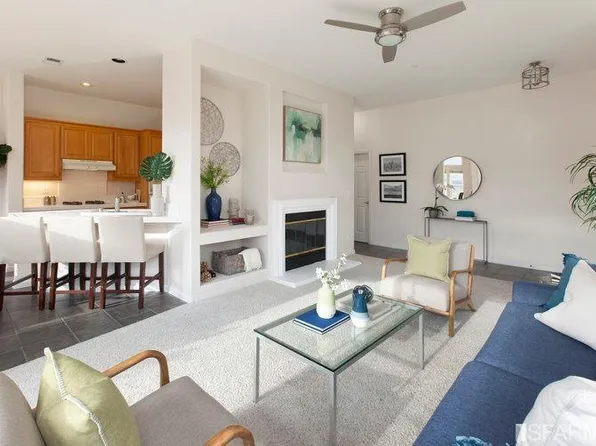 222 Fox Sparrow Ln, Brisbane, CA 94005