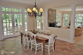 4th image of 8418 Brookewood Ct