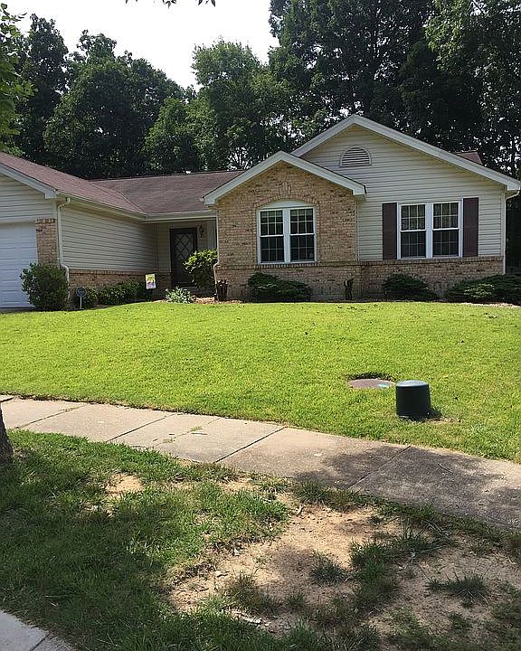 Home with 2 car garage