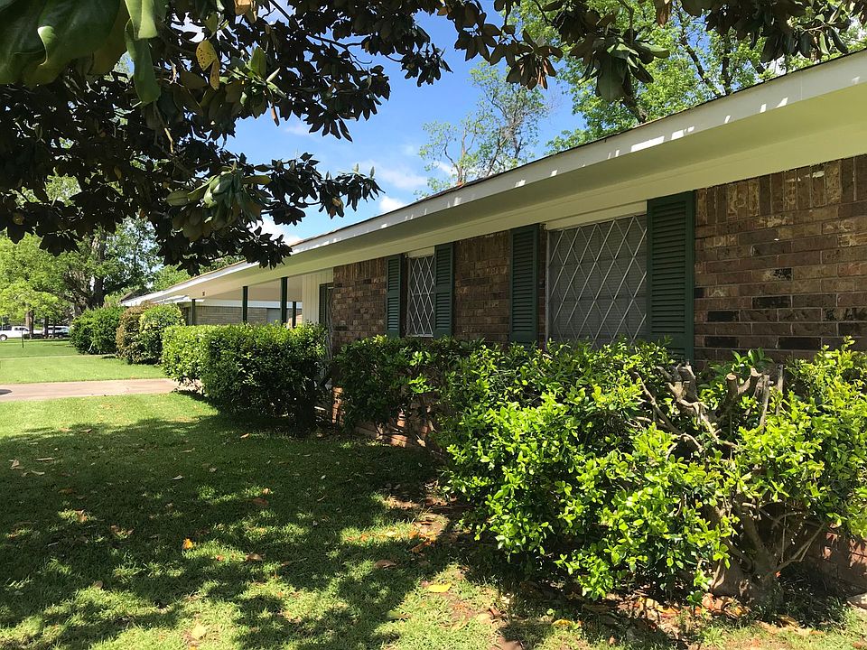 1st image of 2103 Christine Ave