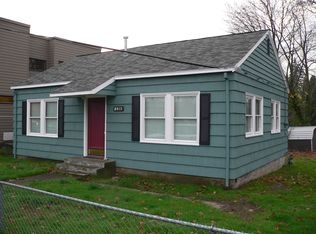 8415 SW 19th Ave, Portland, OR 97219