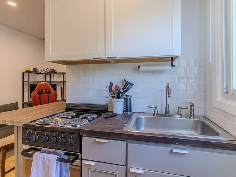 923 Ringwood Ave #2 — Photo 15