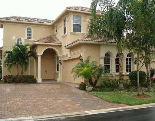 2nd image of 7242 Veneto Dr