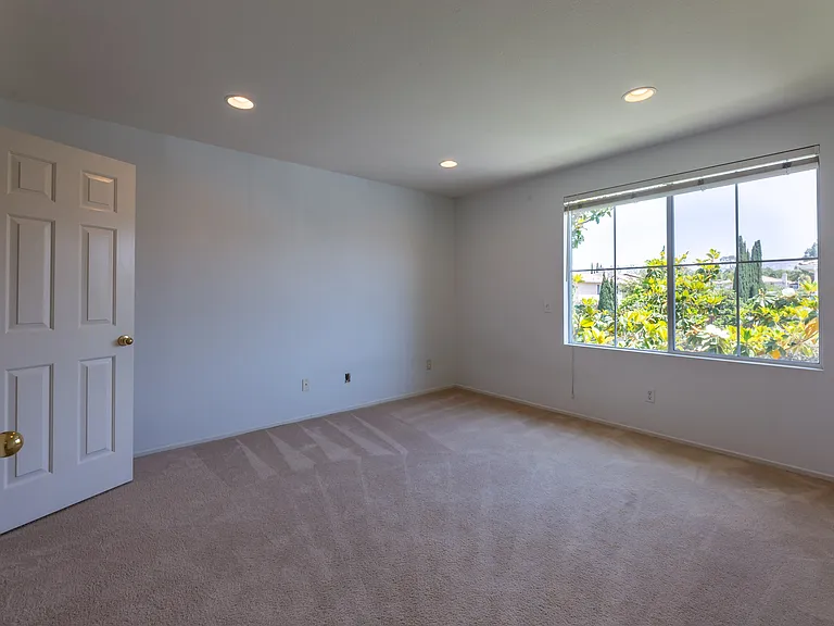 14 Monument Pl — Photo 67