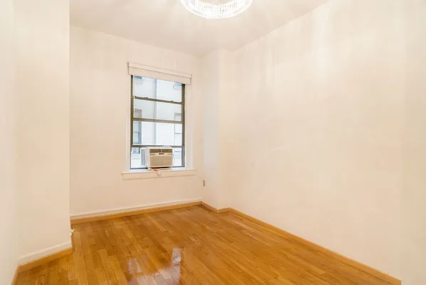 Rented by WAM Partners - William Moses Co. | media 64