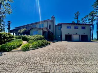 300 Corona Rd, Carmel, CA 93923