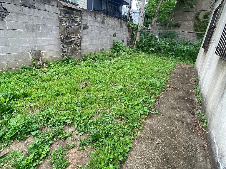 Shared backyard space for the tenants!