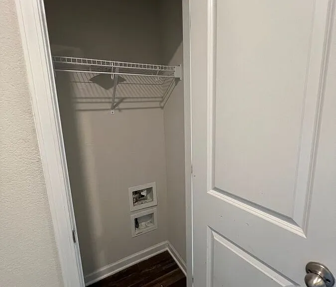 608 Frosty Way — Photo 14