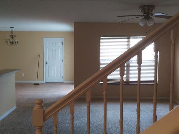 3rd image of 13867 Phoenix Dr