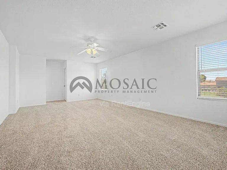 2232 E Spruce Dr — Photo 15