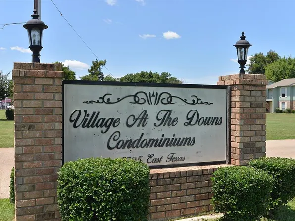 5705 E Texas St APT 153, Bossier City, LA 71111