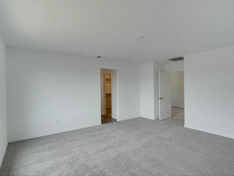 10303 Dallington St — Photo 9
