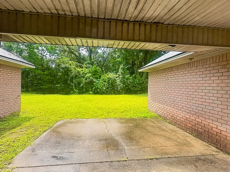 95 Shawn Ct — Photo 17