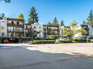 15268 100th Ave #307, Surrey, BC V3R 7V1