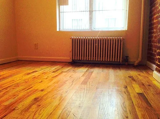 Rented by FirstService Realty (legacy) | media 15