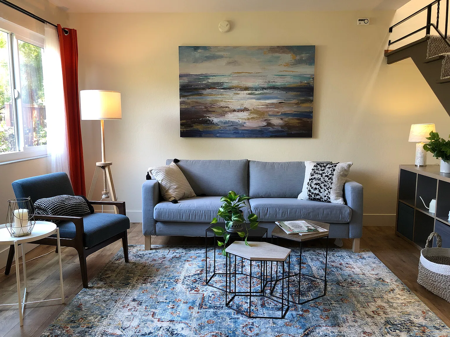 2 bed, 980 sqft, $3,150 — Photo 1