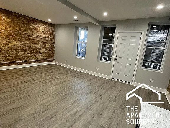 3rd image of 1606 W Wallen Ave #T