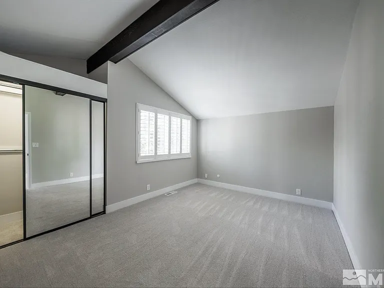 430 Angela Pl — Photo 10
