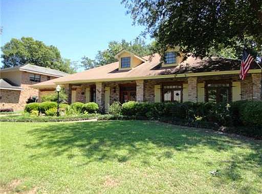 1st image of 160 Villere Dr
