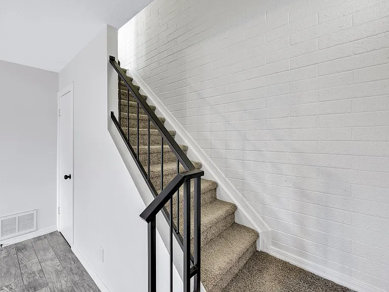 5307 W Sheena Dr — Photo 16