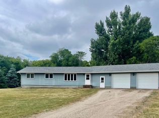 2172 3rd Ave NE, Reynolds, ND 58275