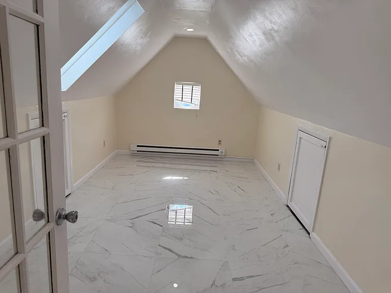 308 Myrtle St — Photo 19