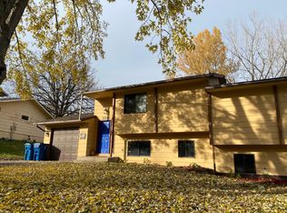 1341 Easter Ln, Eagan, MN 55123