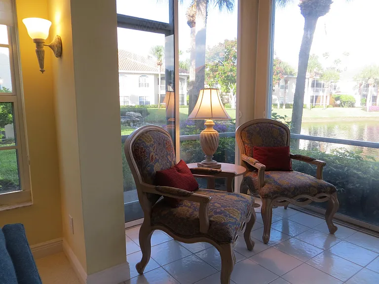 8421 Abbington Cir #411 — Photo 6